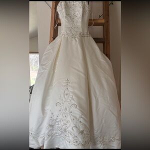 Jasmine couture wedding dress